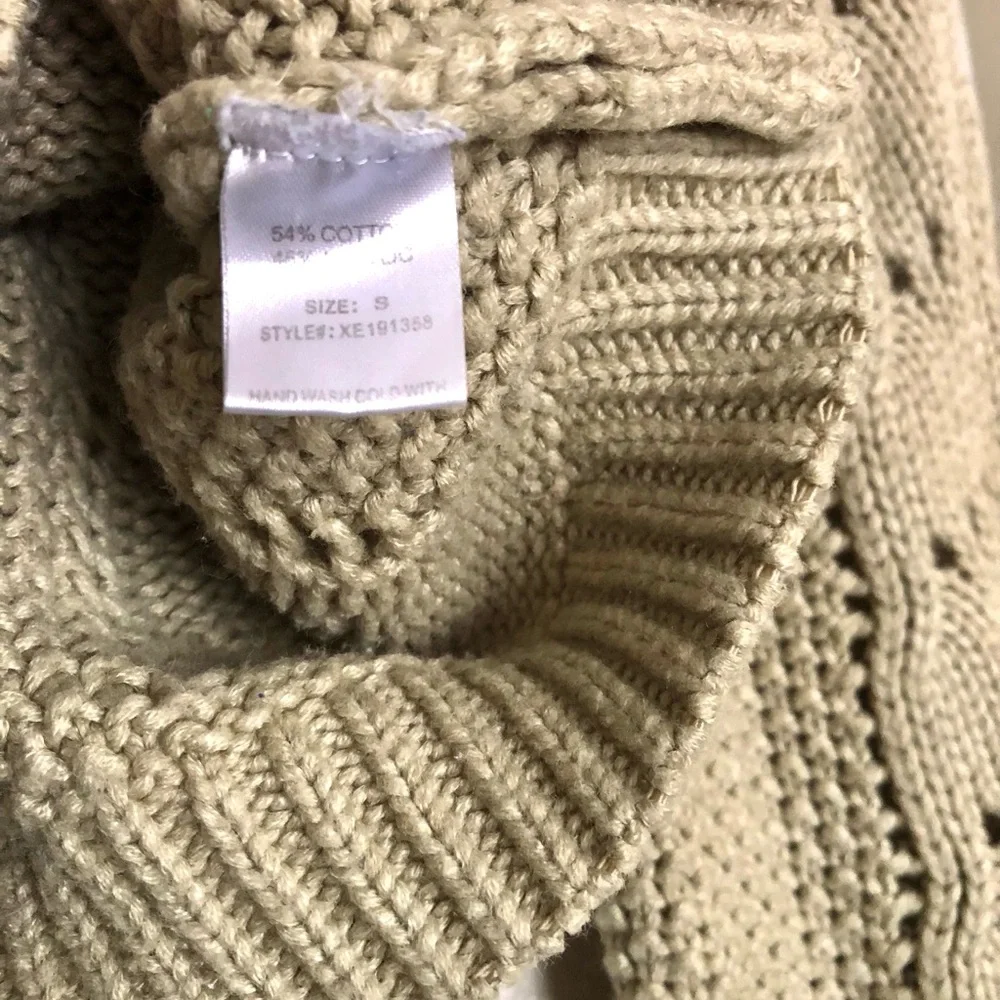 Woven Heart Sage Knit Sweater - Picture 3 of 5